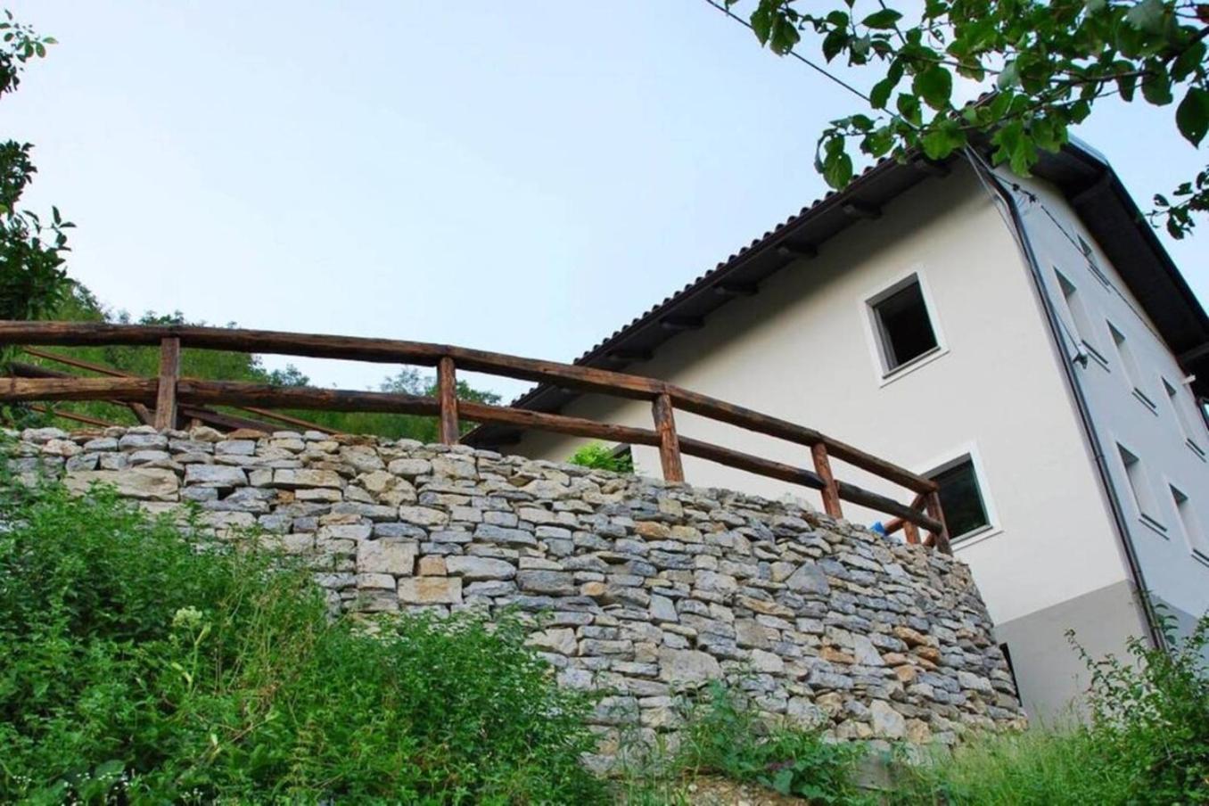 Kuninez, Holiday Home With Summer Kitchen Most na Soči 外观 照片